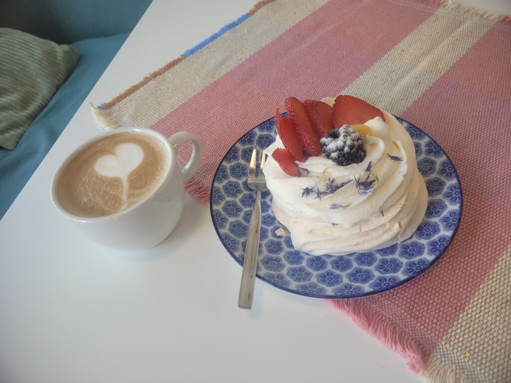 Flat White — Barista i Bambino Gdańsk
