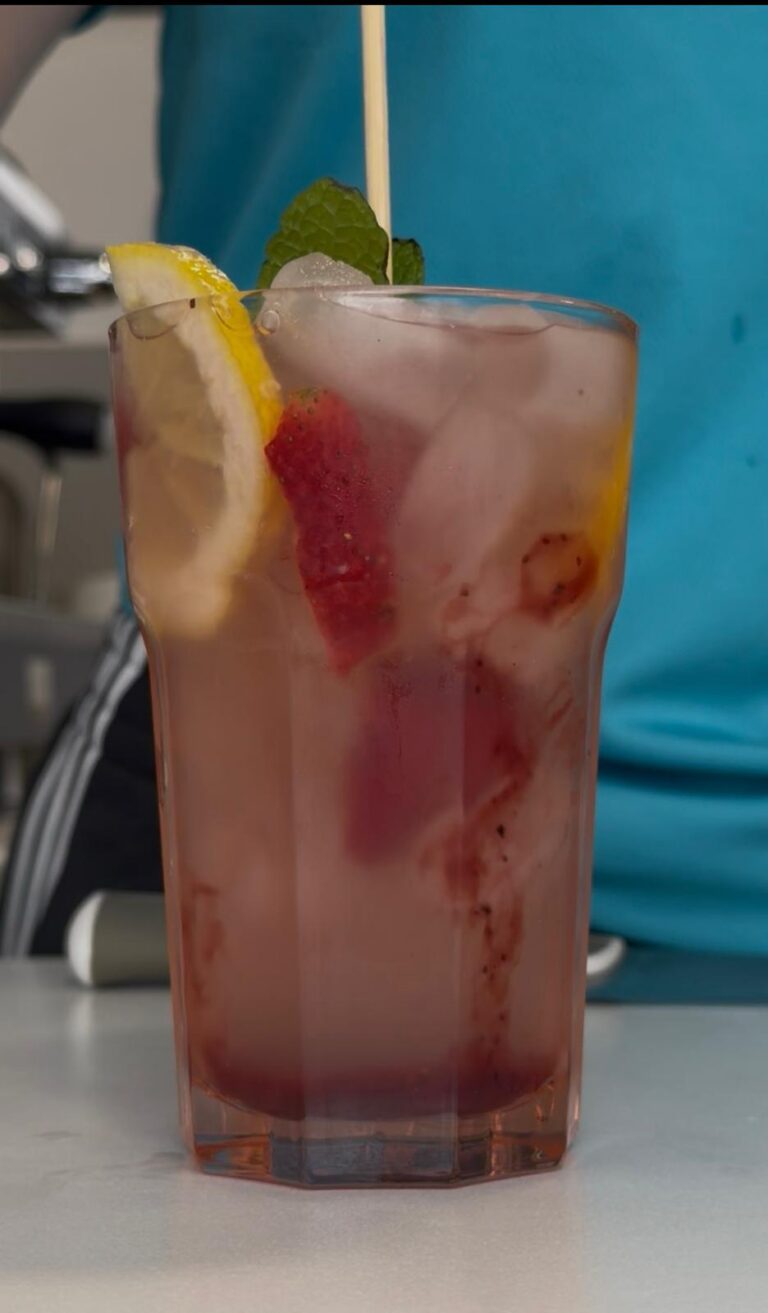 Lemoniada truskawkowa